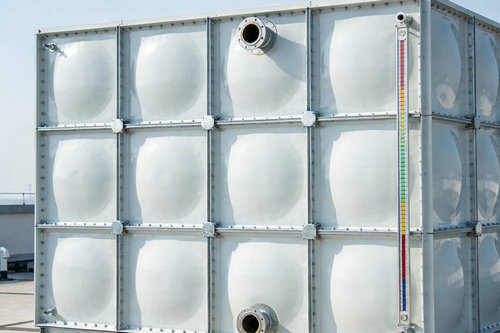 如何选择适合的焦作不锈钢保温水箱过滤器？